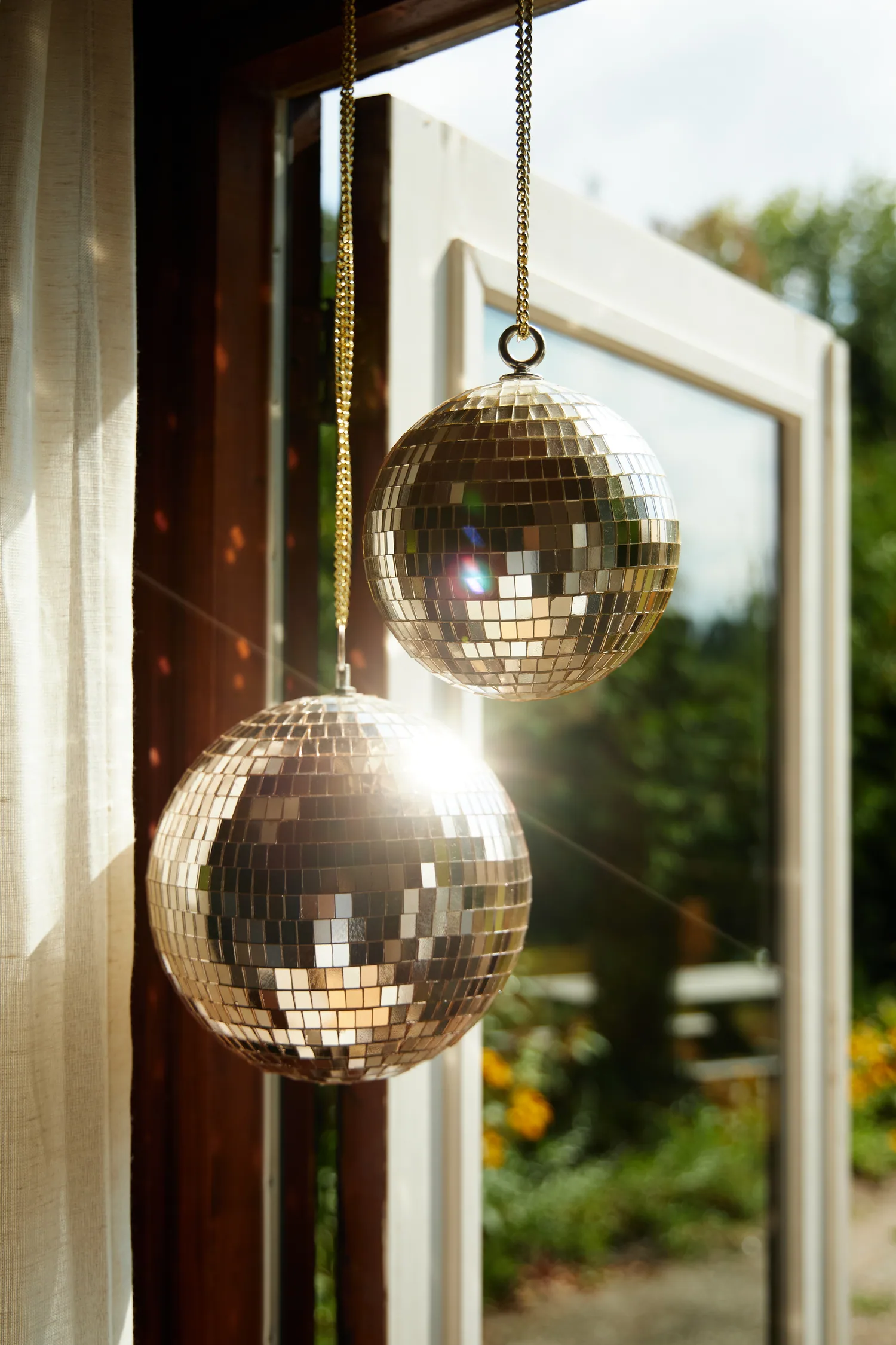 Discoballen in het zonlicht